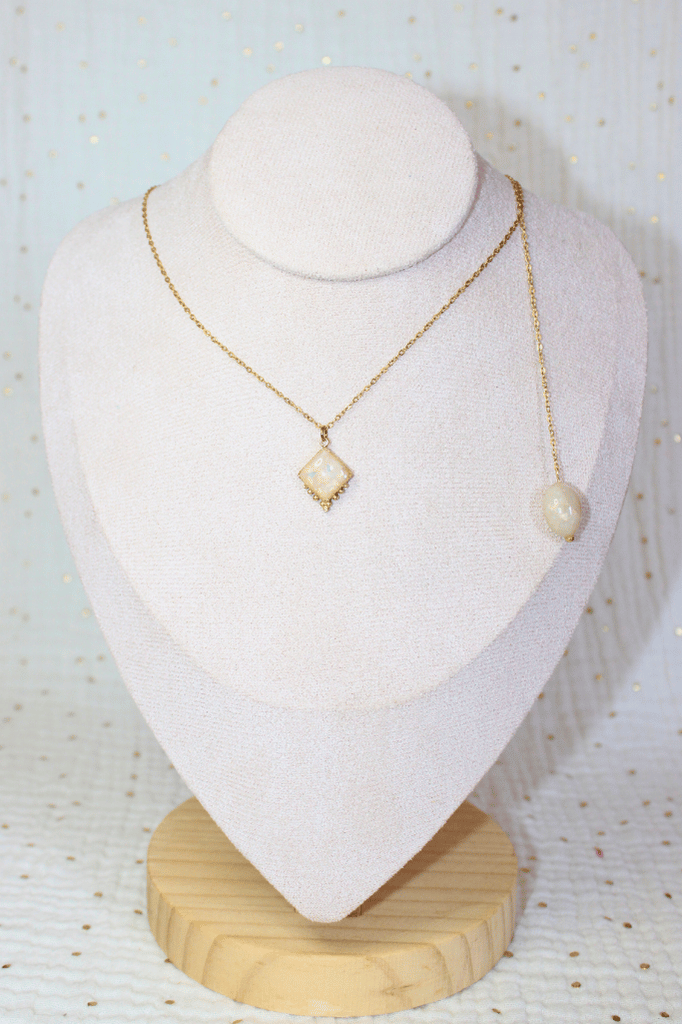 Collier de dos Miss Opaline Lili