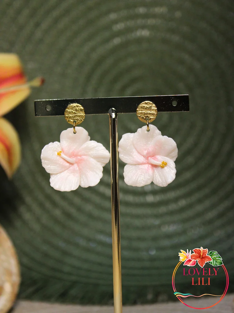 Boucles d&rsquo;oreilles petite hibiscus