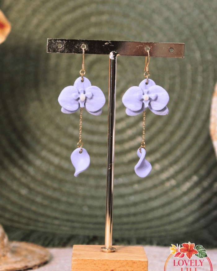 Boucles d&rsquo;oreilles orchidées Fleurs Bleues pastel zoom