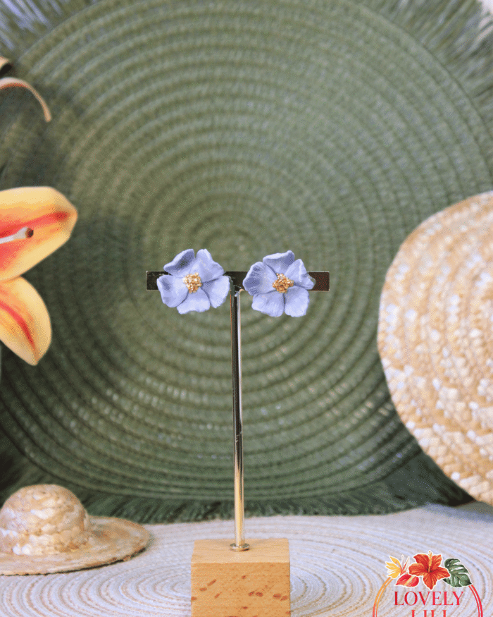 boucles d&rsquo;oreilles Fleurs Bleues bouton