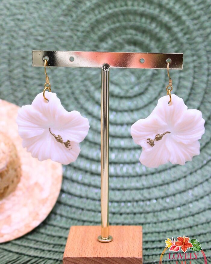 Boucles doreilles Lovely Péi Hibiscus blanc pailleté