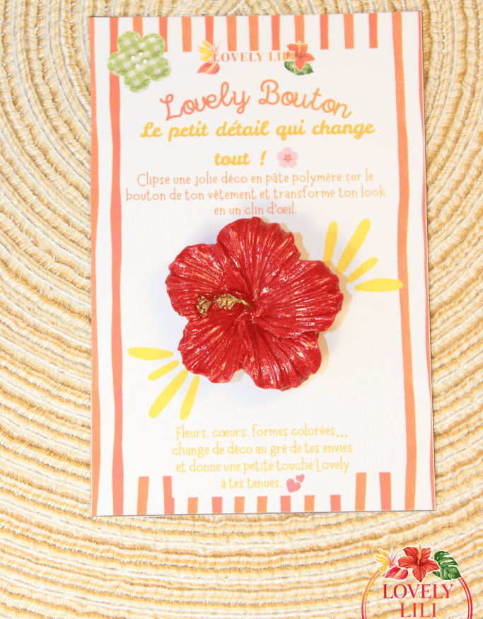 Lovely Bouton hibiscus rouge